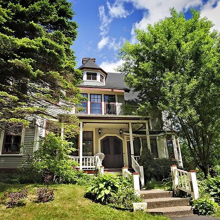 Elmwood Heritage Inn Charlottetown Exterior foto